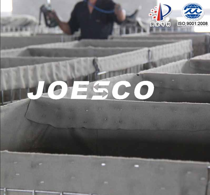 Steel-hesco-defensive-bastion-with-beige-geotextile-made-in-cn