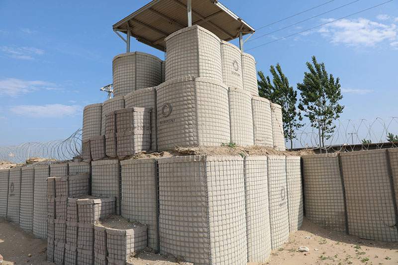 Defensive barrier 1 watchtowers built by hesco barrier