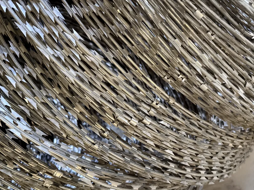 Heavy duty concertina coils